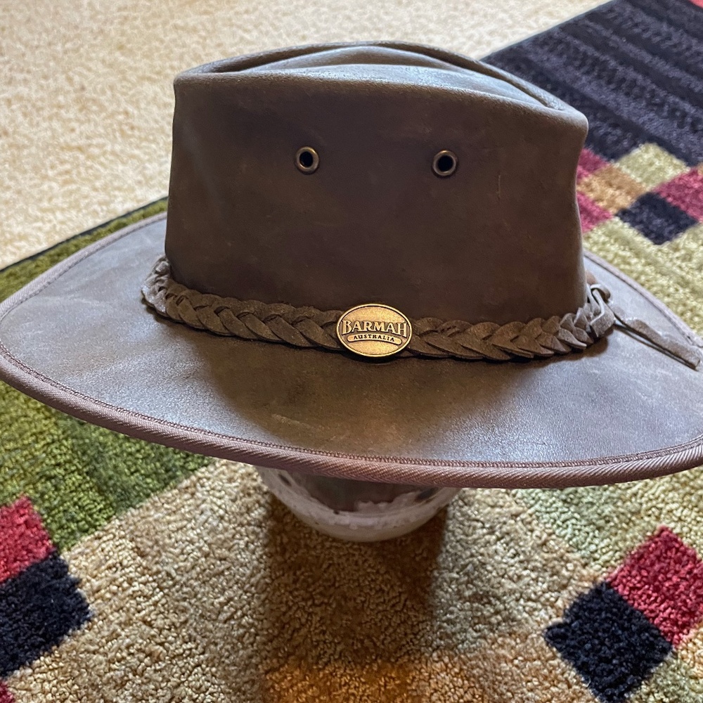 Barmah Squashy leather hat